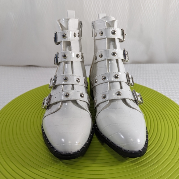 Catherine Malandrino "Shandy" White Croc Embossed Buckle Booties, Size 6, NWOT - Picture 5 of 13